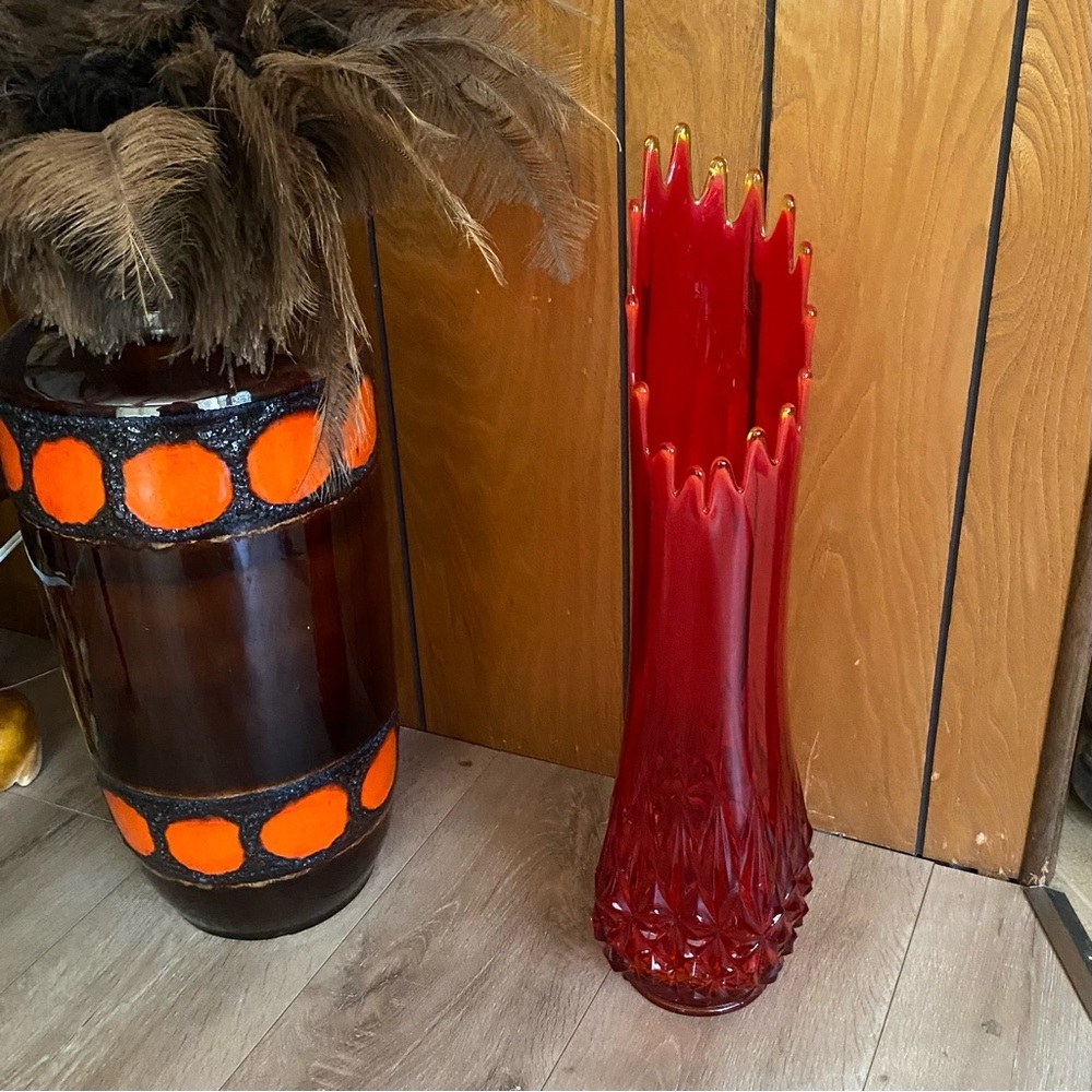 Vintage‎ LE smith red amberina swung vase cadmium glowing glass diamond MCM rare